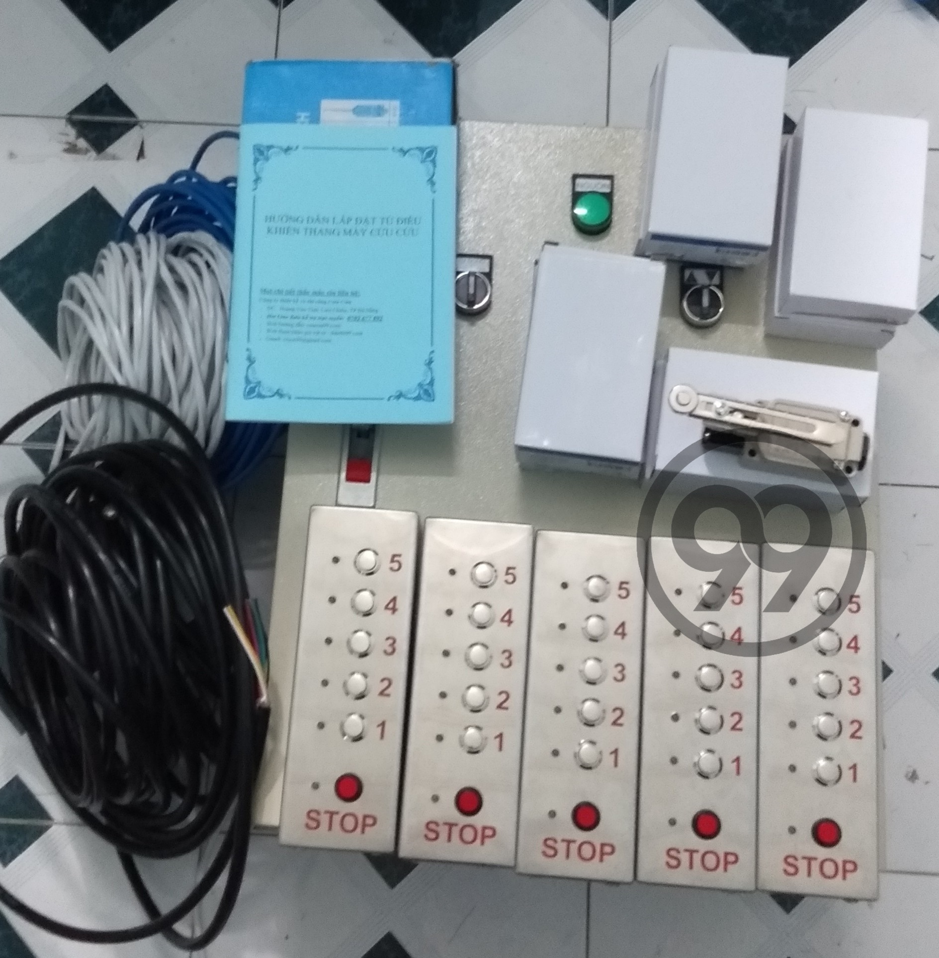 Tủ điện 5 tầng sử dụng khởi động từ